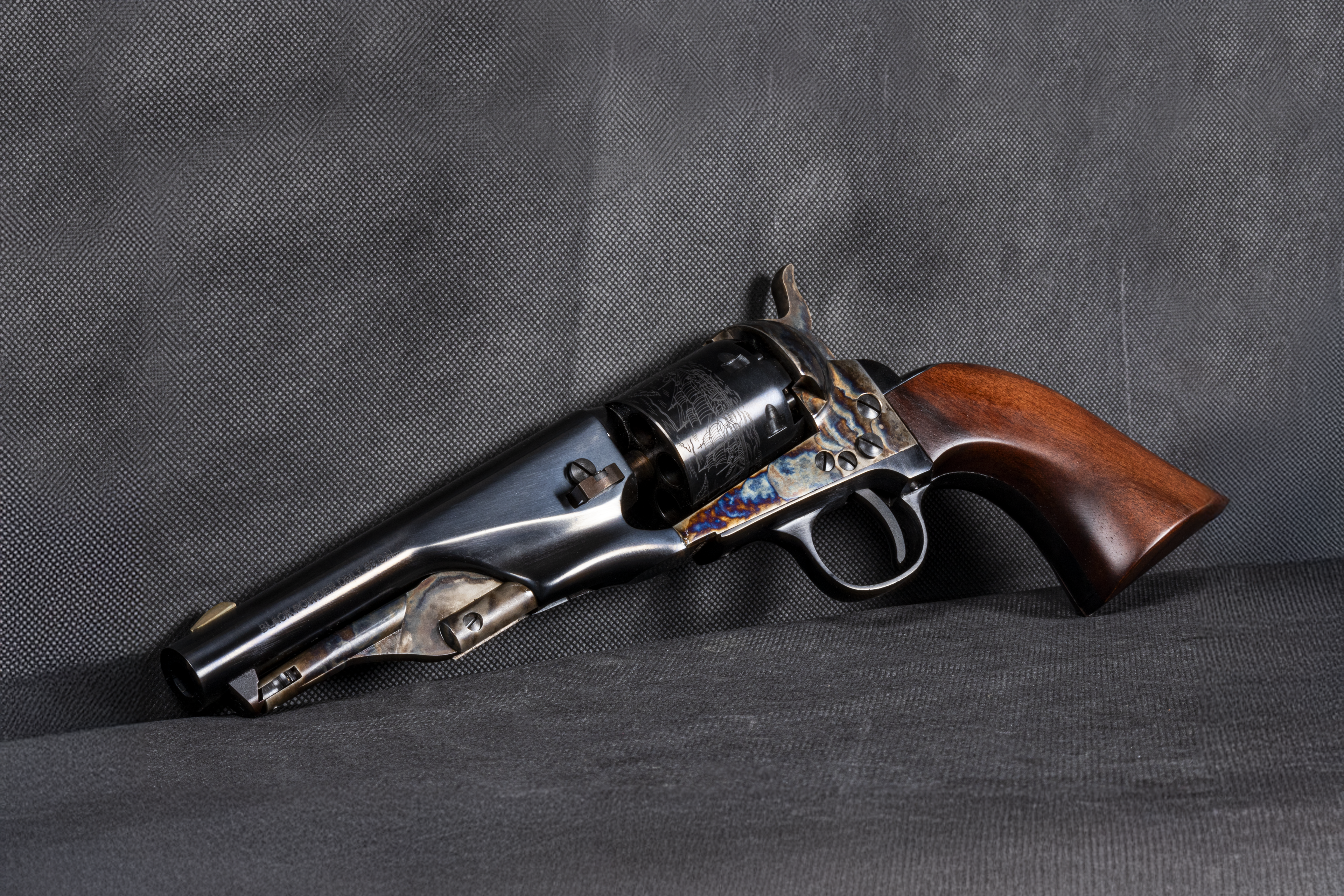 REVOLVER À POUDRE NOIRE PIETTA COLT 1861 NAVY SHERIFF ACIER 5.375